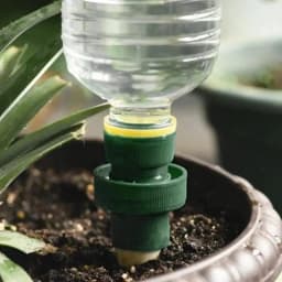 Deep Drip Watering Stakes 2pcs Flower Garden Dripping Device Potted Flower And Vegetable Dripping Stakes For Lazy Gardener