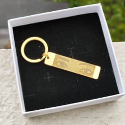 GoldButterly Customized Eyes Photo Couple Key Chain Laser Engraved Eyes Photo Key Chain Stainless Steel Jewelry Gifts for Lover