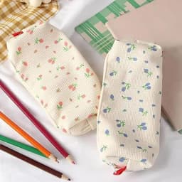 Flower Pencil Pouch Cosmetic Bag Cute Pen Pouch Floral Pouch Pencil Pouch Small Makeup Organizer Bag Pencil Case Pen Bag
