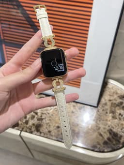 Diamond Leather strap for Apple Watch Band 44mm 45mm 38-42-40-41mm Luxury design Bracelet iwatch series 8 7 SE 6 5 4 Ultra 49mm
