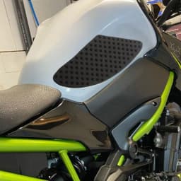 Motorcycle Tank Pad 2pcs Tank Pad Protector Fashionable Anti-Slip Rubber Tank Grips Motorcycle For Boyfriend Father Husband