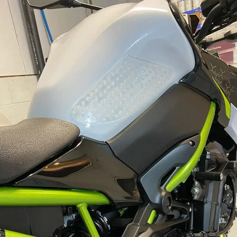Motorcycle Tank Pad 2pcs Tank Pad Protector Fashionable Anti-Slip Rubber Tank Grips Motorcycle For Boyfriend Father Husband