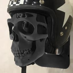 3D Skull Helmet Display Package Motorcycle Helmet Skull Rack Creative Helmet Holder Gift for A Cyclist Motorcyclist or Cyclist