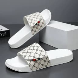 Slippers Men Women Slipper High Quality Beach Slipper Anti-slip Bedroom Slides Light Non-slip Tenis Luxury Slides Plus Size36-48