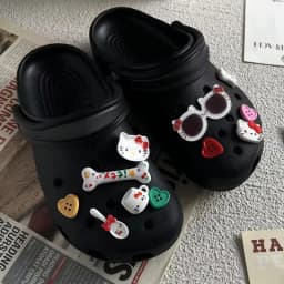 Cute Sunglasses Hello Kitty Plush Shoes Charms for Sandals & Slippers Accessories Xmas Party Girls Gift