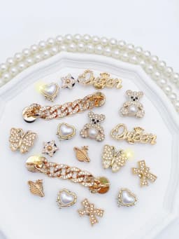 18 Pcs Fashionable & Versatile Gold Bear Chain Shoe Charms, Detachable DIY Garden Clog Accessories & Outdoor Floral Decorations