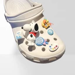 Hot Sale Snoopy Shoe Charms for Clogs 3D DIY Doll Shoe Buckle Decorations Sandals Accessories Party Favors & Gift Set