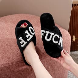Light Luxury Black Cross-Strap Plush Home Slippers with Pearl Rhinestone Letters, Quirky and Unique, Non-Slip Soft Sole Indoor Slippers, Same Style as European and American Influencers, Women's Warm Thick Plush Bedroom Guest Slippers, Comfortable Plush Slippers