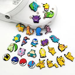 Hot Toys 1/100PCS Cartoon Pokemon Pikachu Shoe Charms Accessories Decorations PVC Classic Clog Buckle for Kids Party Xmas Gifts