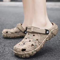 Summer Men Sandals Home Garden Shoes Comfortable Lightweight EVA Slippers Non-Slip Soft Bottom Indoor Flip Flop Outdoor Clogs