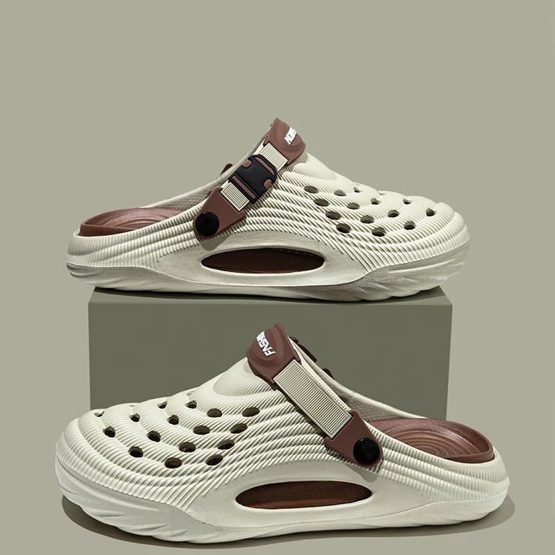 Fashion 2026 Mix Color Men's Comfortable Thick Platform Clogs Summer Beach Outside Couple Slippers Soft Sole EVA Sandals Slides