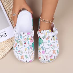 Women Cartoon Printing Mule Clogs Adjustable Buckle Nurse Shoes Non-Slip Closed Toe Comfort Indoor Slippers for Beach & Garden