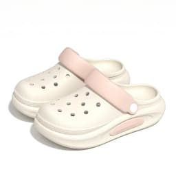 Summer Clogs Women Cute 3D Charms Garden Sandals Lightweight Soft EVA Beach Slippers Outdoor Non Slip Fashion Thick Sole Shoes