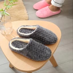 Unisex Fluffy Home Slippers Soft Lightweight Anti Slip Indoor Slides for Autumn Winter Comfortable Wear