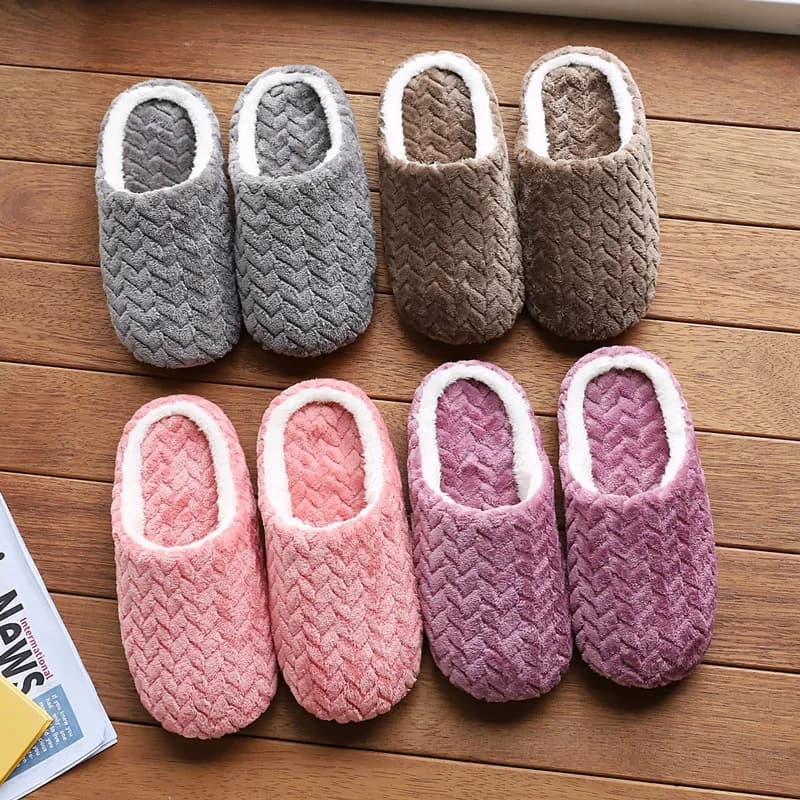 Unisex Fluffy Home Slippers Soft Lightweight Anti Slip Indoor Slides for Autumn Winter Comfortable Wear