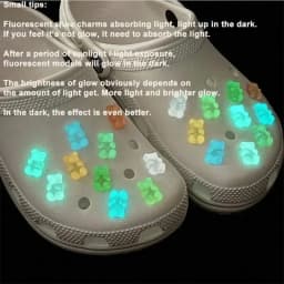 10/20PCS Glow-In-The-Dark Cute Bears Shoe Charms for Clogs Accessories Luminous Clips DIY Slides Sandals Shoe Buckles Decor