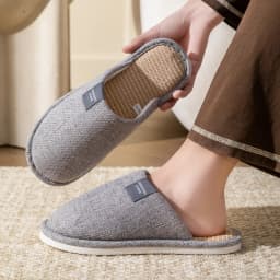 Men's Linen House Slippers, Non-Slip Soft Indoor Shoes, Breathable Comfort for Spring and Fall, Simple Closed-Toe Design