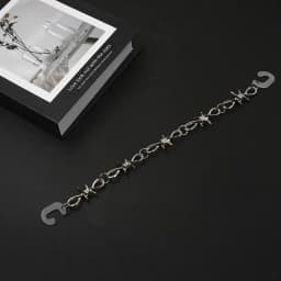 New Designer Shoe Charms Chain Fashion Gift Punk Pendant Metal Buckle Hip Hop Shoe Decoration Accessories For 2024 Hot