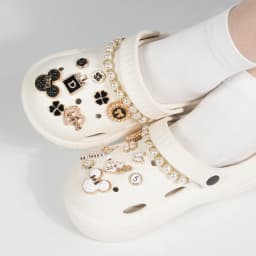 18-Piece Golden Bear & Bunny Shoe Charms – Detachable Bling Flower Clips for Women’s DIY Shoes & Party Decoration