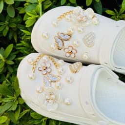 24PCS Summer Fashion Shoe Charms Set Accessories for Clogs Shoe Buckle Butterfly Pearl Flower Chain DIY Shoes Decorations