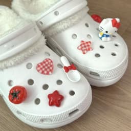 Sweet & Cool Hello Kitty Set DIY Shoe Charms Tomato Red Garden Accessories Buckle Fit Clogs Sandals Decorate Party Gifts