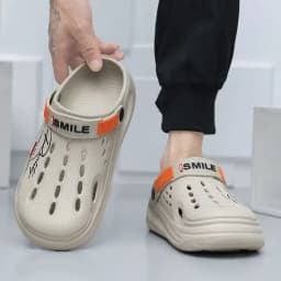 Men EVA Clogs Hollow Out Hole Sandals Adjustable Strap Non Slip Garden Work Shoes Waterproof Outdoor Pool Male Beach Slippers