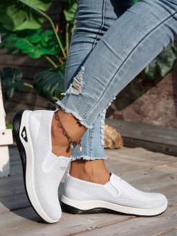 Women's 2026 Spring Autumn Fashionable Single‑Color Work Shoes Convenient Comfortable Casual Daily Footwear Free Shipping