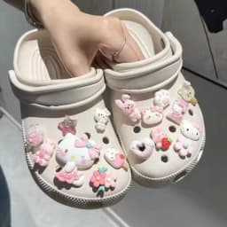 Mesuca Pink Series Hello Kitty Shoe Charms Set Kawaii Resin Decoration Accessories Removable Shoes Accessories Xmas Party Gifts