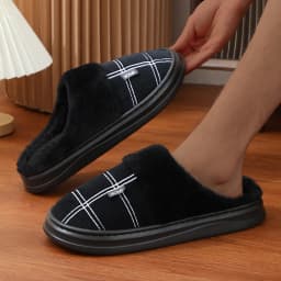 Men's Extra Large Winter Slippers Non-Slip Plush Home Shoes Warm Thick Sole Cotton Slippers for Indoor Use