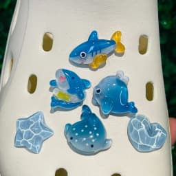 6pcs Cartoon Blue Whale Shark Dolphin Star Heart Resin Shoe Charms Buckle Clog Garden Shoes Decorations Hole Slipper Accessories