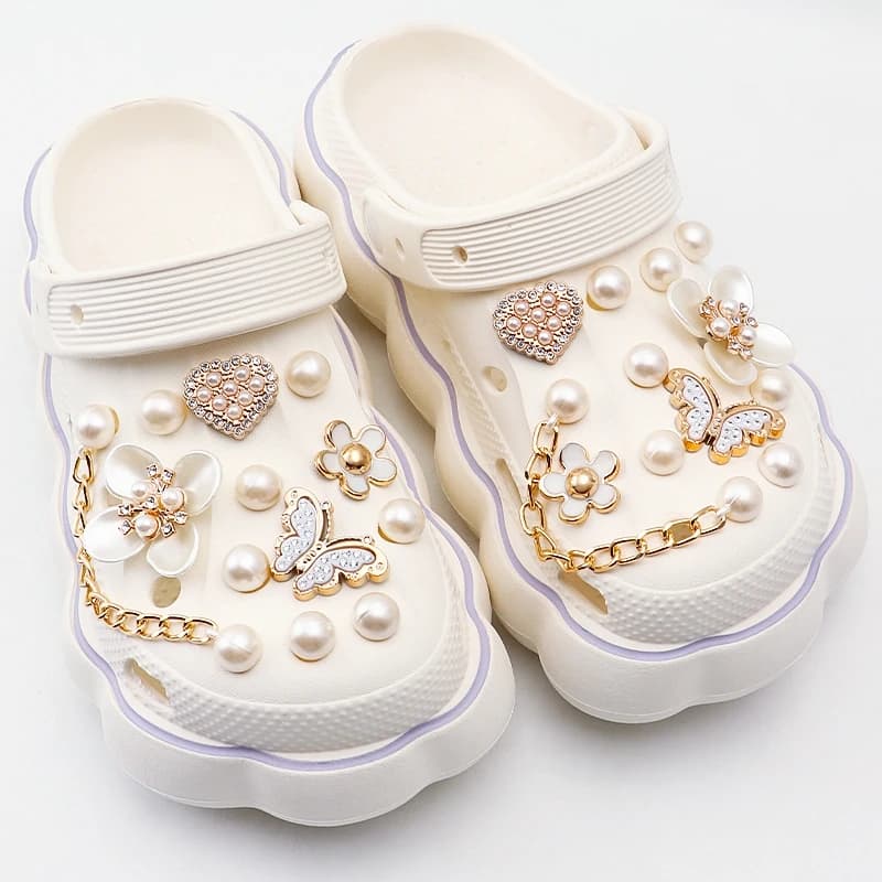 Pearl Shoe Charms Set Creative DIY Pink Shoe Flower Diamond Butterfly Rhinestone Detachable Chain Buckle Shoe Decoration 1 Set