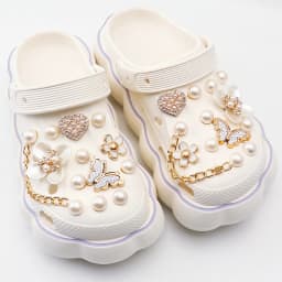 Pearl Shoe Charms Set Creative DIY Pink Shoe Flower Diamond Butterfly Rhinestone Detachable Chain Buckle Shoe Decoration 1 Set