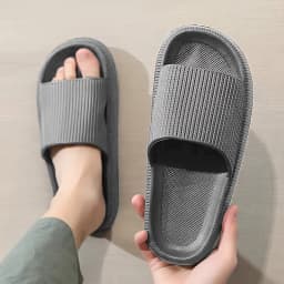 Men's Thick Bottom EVA Indoor Home Slippers Anti-Slip Suitable for Outdoor Wear Comfortable Home Slippers for Men