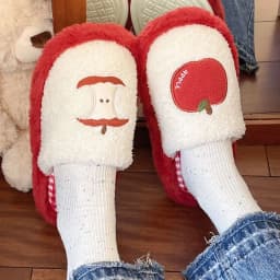 Fashion Grid Stripe Cute Plush Slippers Non-Slip Thick Sole Winter Slides Women Silent Casual Home Wear Shoes Women