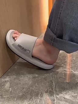 Fashion Men's Summer Ligtweight EVA Indoor Home Sandals Slippers Shoes Men Slippers Outdoor Students Women Comfortable Slides