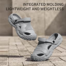 Summer Men's Outdoor Clog Sandals EVA Breathable Non Slip Closed Toe Wear Resistant Beach Slippers