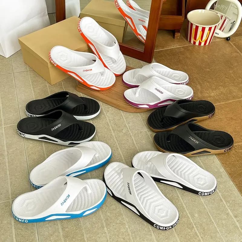 High Quality Brand Men Flip Flops Summer Beach Flip Flops Men Women Fashion Breathable Casual Men Beach Slippers Summer Outdoor