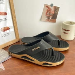 High Quality Brand Men Flip Flops Summer Beach Flip Flops Men Women Fashion Breathable Casual Men Beach Slippers Summer Outdoor
