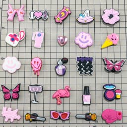 20//50/100pcs Random Pink Shoe Charms for Women Make Up Shoe Decorations Pins for Girls Gifts Sandal Accessories Flamingos
