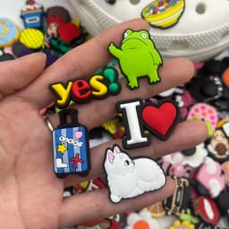 30-200PCS Random Cartoon Shoe Charms For Bubble Slides Clogs Sandals Crocs, Shoes Decrations Accessories Buckle For Kids Gifts
