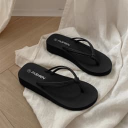 Lightweight EVA Wedge Heel Flip Flops Women Summer 2026 Casual Thick Bottom Beach Slippers Woman's Platform Clip Toe Sandals