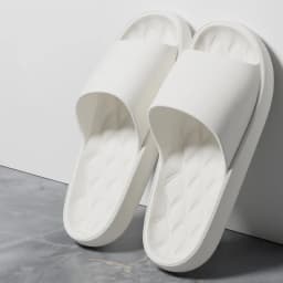 Fashion Men Slippers Summer Flat Lightweight EVA Home Bathroom Home Slippers Comfort Non-slip Couples Indoor Slides Shower Shoes