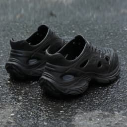 2026 Summer New Fashionable Thick Bottom Non Slip Hollow Breathable Women's Sports Shoes Beach Comfortable Sandals