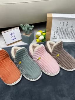 New Fur Slippers For Women Men Winter Furry Fashion Warm Ankles Plush Cozy Slides For Home Indoor Soft Sole Cotton Shoes