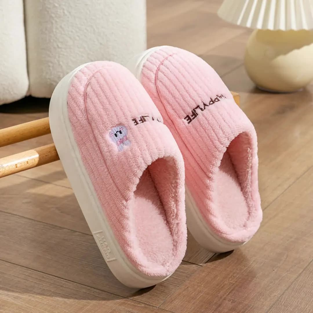 Winter Plush Slippers for Women & Men - Thick Sole Couple House Shoes, Warm Fleece-Lined Indoor Slides with Non-Slip Sole