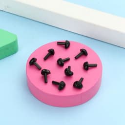 10Pcs DIY Animals Crafts Plastic Triangle Noses For Dolls Toys For Bear Buttons Toy DIY Safety Nose Dolls Accessories