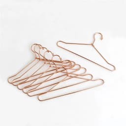 10Pcs Cute Mini Hangers Metal Doll Dress Clothes Stand for Organizer Doll Clothing Miniature Hangers Dollhouse Decorations