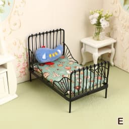 1/12 Dollhouse Wooden/Iron Mini Single/Double Bed Home Bedroom Furniture Toy Living Room Furniture Model Handmade Toy