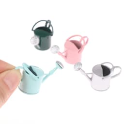 1Pcs 1/12 Dollhouse Miniature Furniture Metal Watering Can Garden Decoration Miniature Furniture