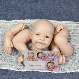 New Arrivals 17 Inch Reborn Kit Blossom With Engraved Name and COA Reborn Baby Vinyl Doll Kit Unpainted Doll Parts DIY Doll Mold